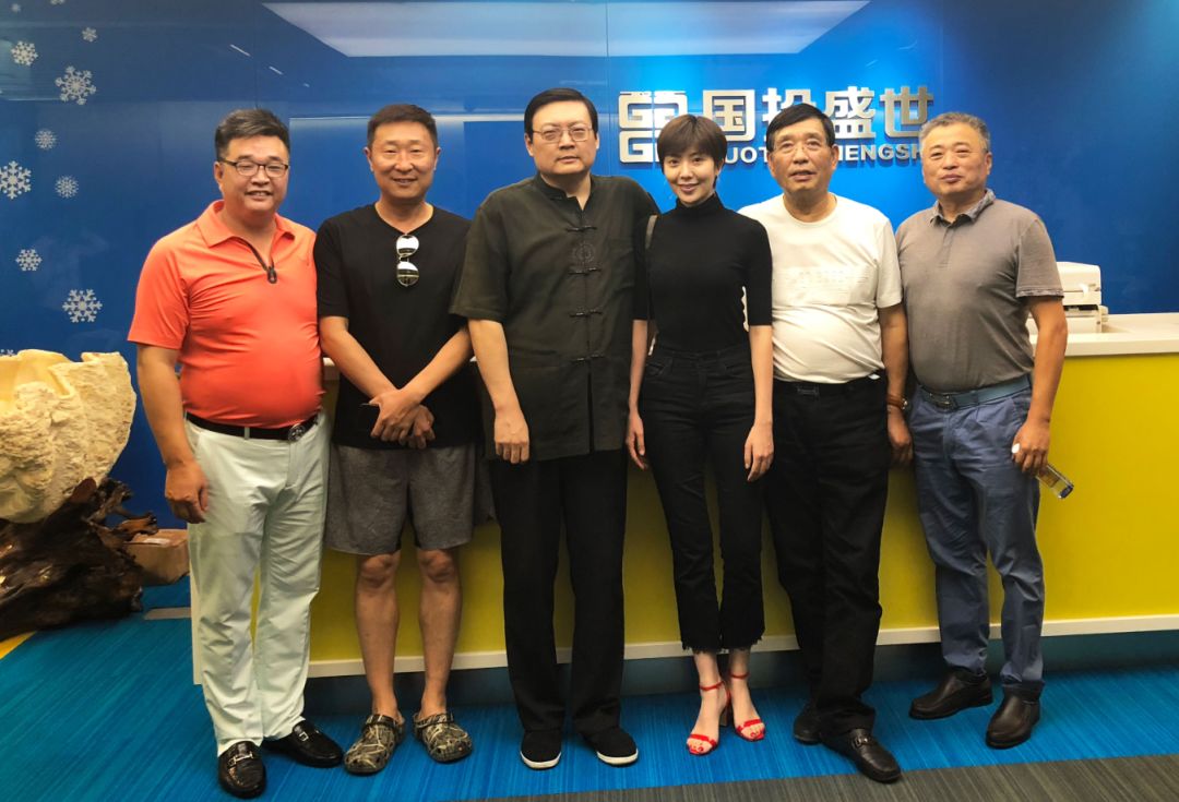 為何演藝界眾星云集國(guó)投盛世？神奇沸石告訴你-國(guó)投盛世